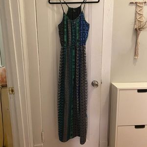 Forever 21 paisley maxi dress small